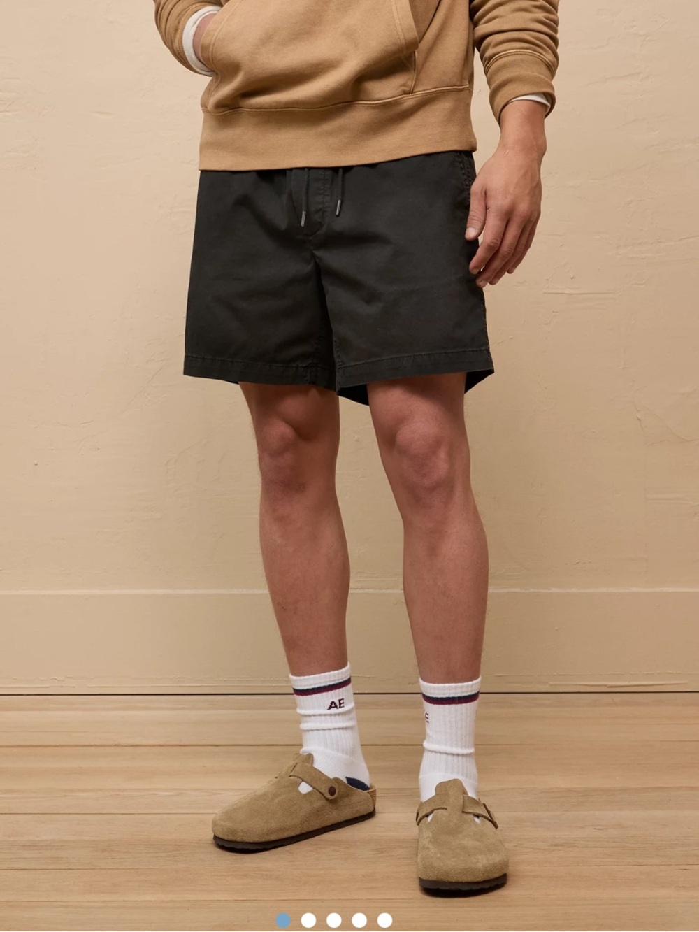 American Eagle AE 7" Flex Lived-In Trekker Short in Black